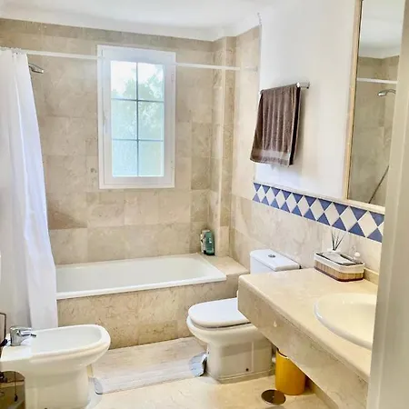 Apartment Spacious 2br With Stunning Views In Prime Nueva Andalucia Marbella