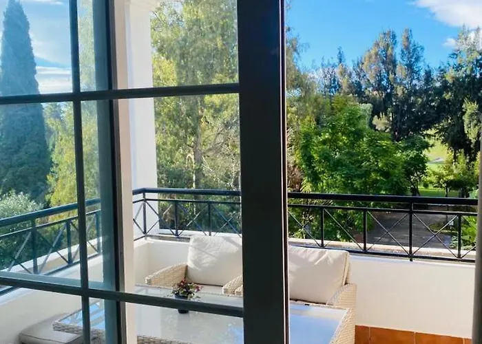 Daire Spacious 2br With Stunning Views In Prime Nueva Andalucia *