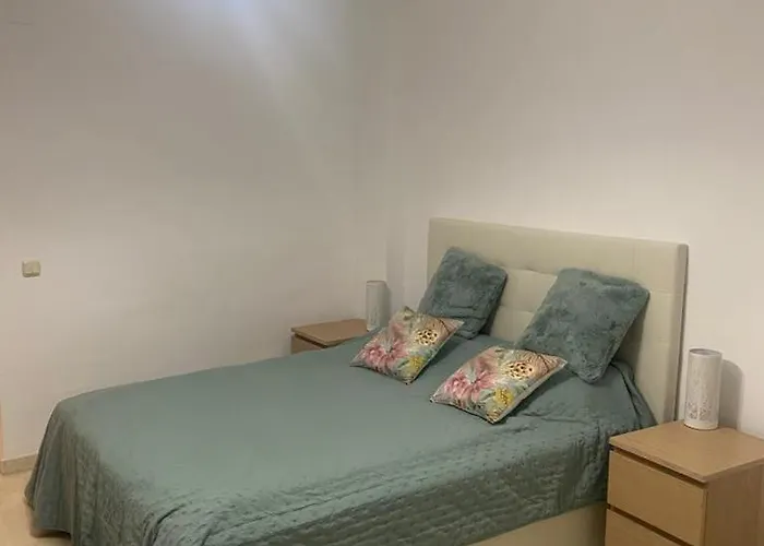 Daire Spacious 2br With Stunning Views In Prime Nueva Andalucia