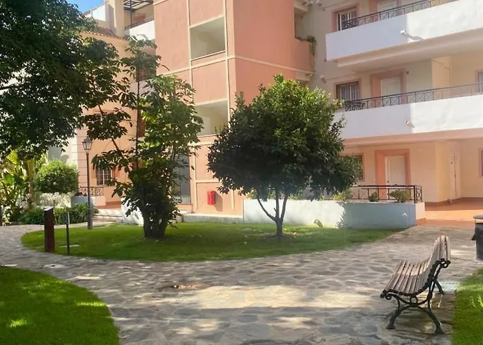 Spacious 2br With Stunning Views In Prime Nueva Andalucia Марбелья