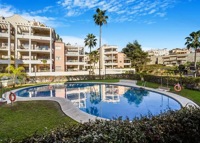 Spacious 2br With Stunning Views In Prime Nueva Andalucia Marbella