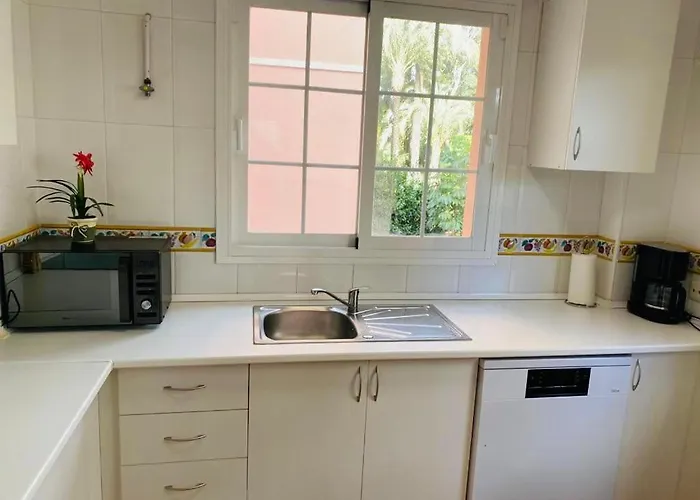 Spacious 2br With Stunning Views In Prime Nueva Andalucia *